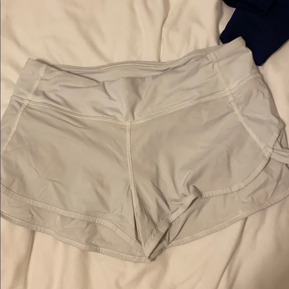 White lululemon shorts